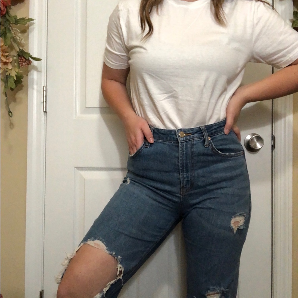 Wild Fable High Waisted Mom Jeans 👖